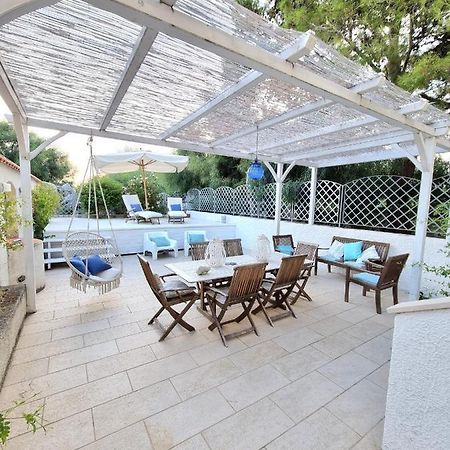 Vista Mare Su Tre Piani Con Giardino Villa Фалерна Екстериор снимка