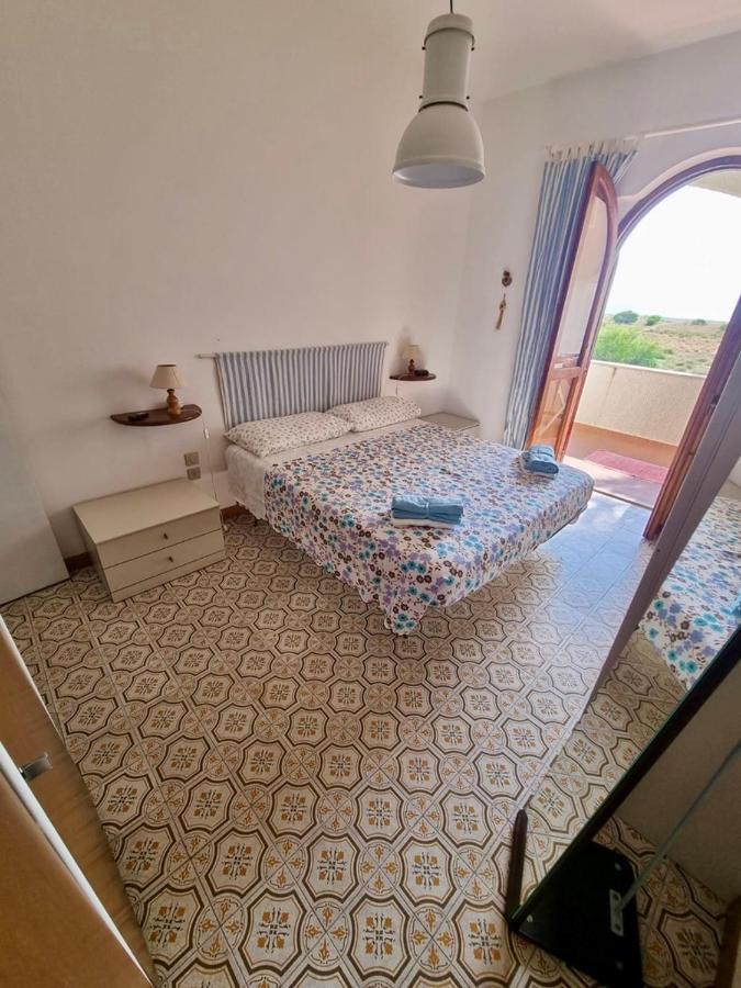 Vista Mare Su Tre Piani Con Giardino Villa Фалерна Екстериор снимка