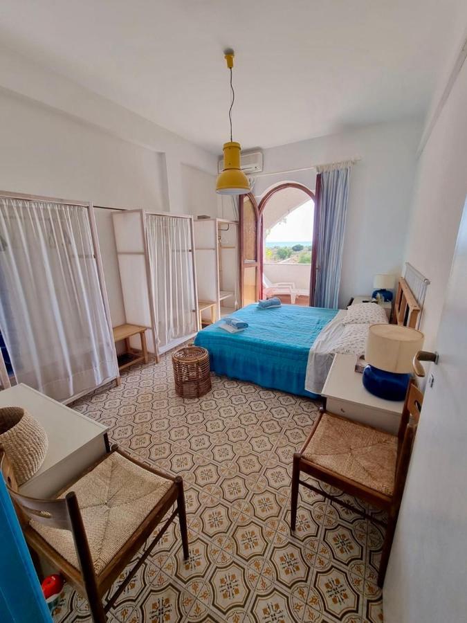 Vista Mare Su Tre Piani Con Giardino Villa Фалерна Екстериор снимка