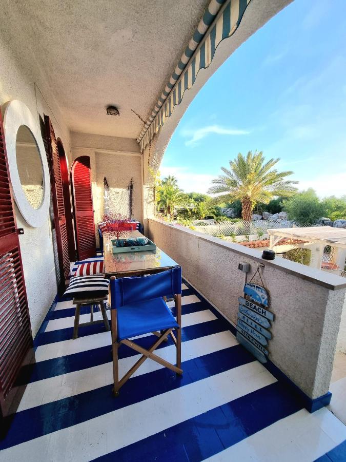 Vista Mare Su Tre Piani Con Giardino Villa Фалерна Екстериор снимка
