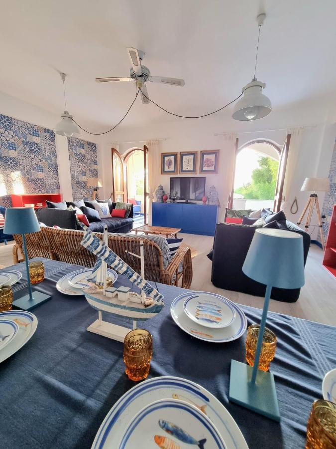 Vista Mare Su Tre Piani Con Giardino Villa Фалерна Екстериор снимка