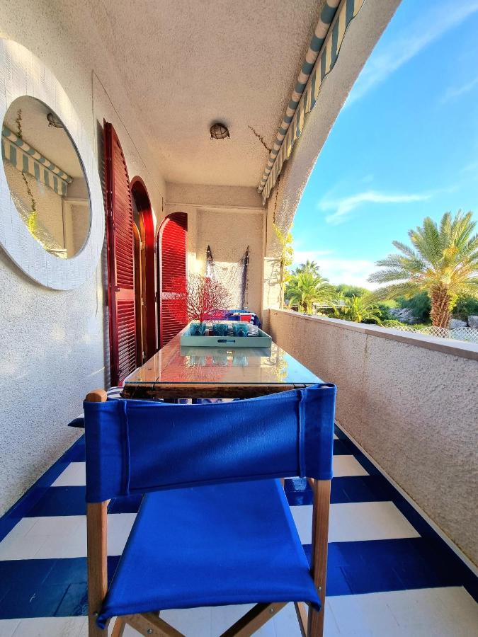 Vista Mare Su Tre Piani Con Giardino Villa Фалерна Екстериор снимка